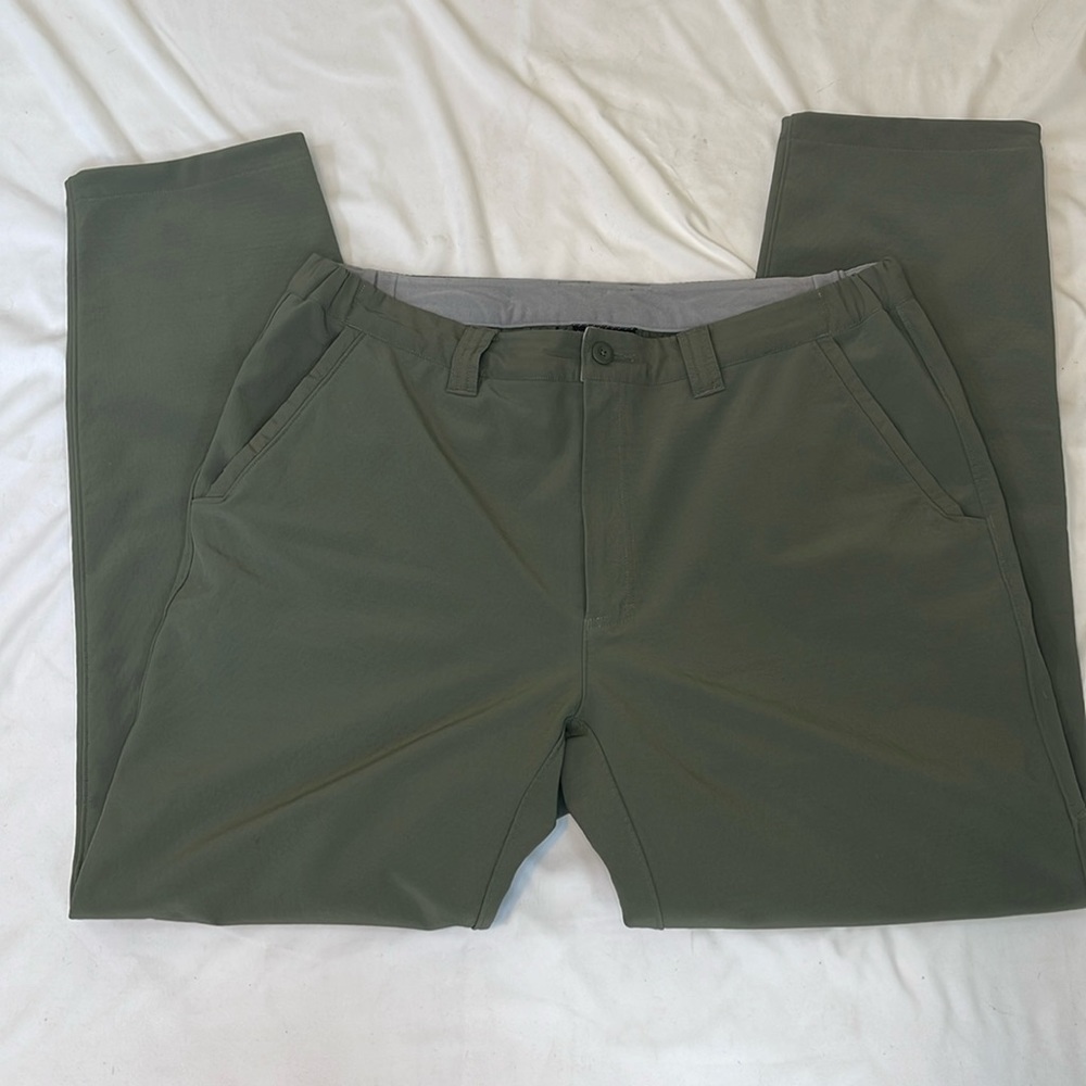 Mens Patagonia Shelled Insulator Pants, XL, Olive Green.  Micro Fleece Lined.
